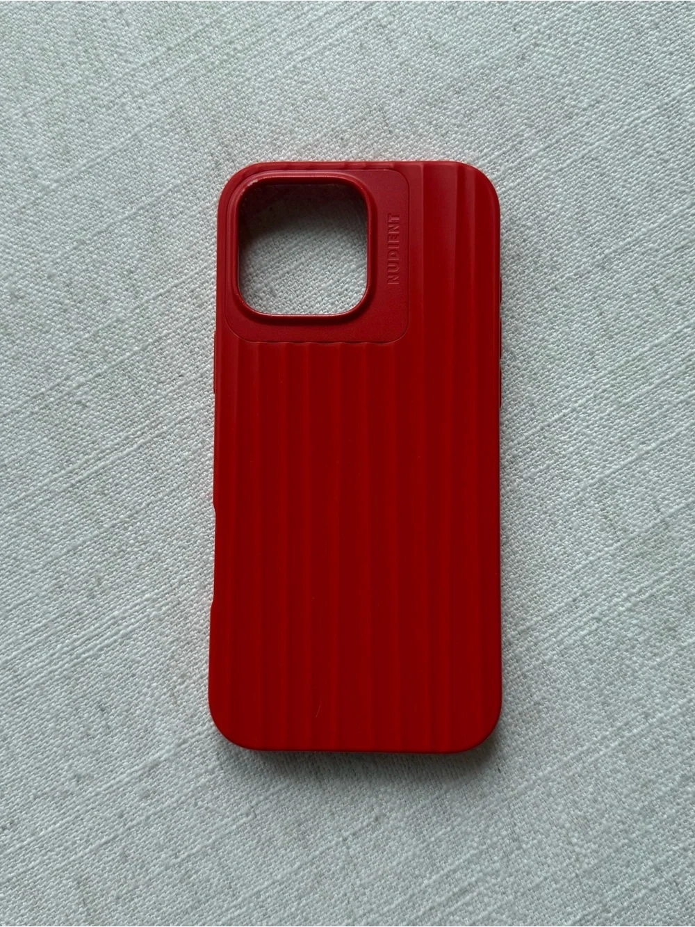 Nudient Bold iPhone Case. MagSafe iPhone 16 Pro Max